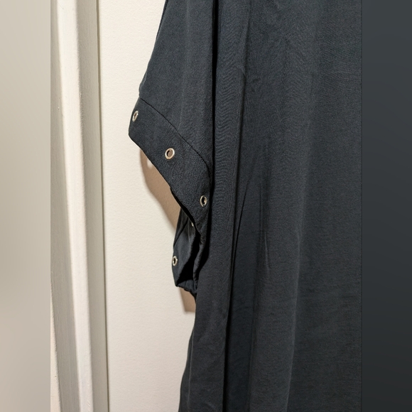 Heritage by Torrid Black Tee with Grommets - Picture 2 of 5